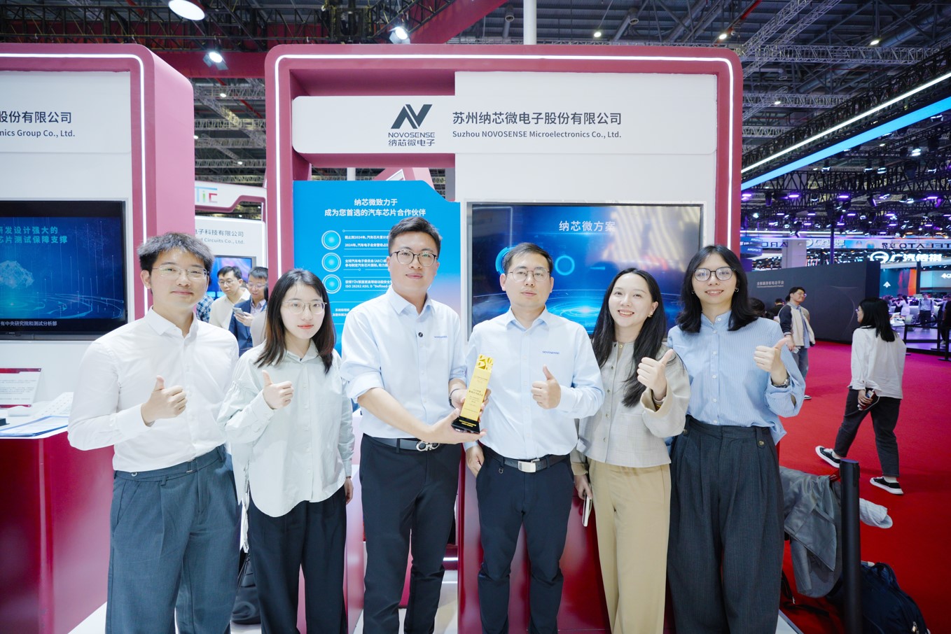 pp电子游戏官方网站亮相2025上海车展，斩获“年度影响力汽车芯片”大奖